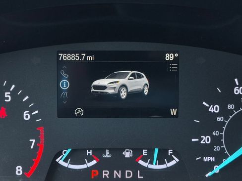 Used 2022 Ford Escape SEL FWD image 16