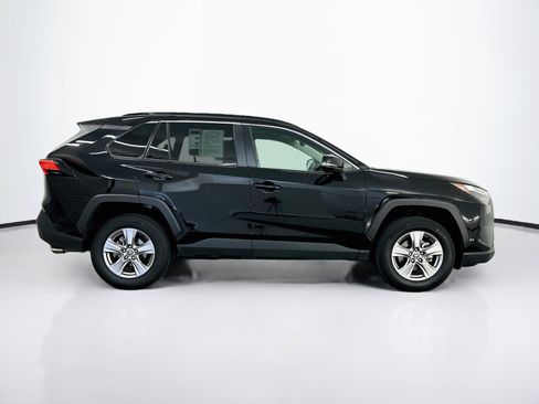 Used 2025 Toyota RAV4 XLE AWD/4WD image 10