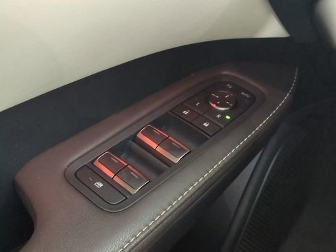 Used 2024 Lexus RX 450h AWD w/ Convenience Package image 32