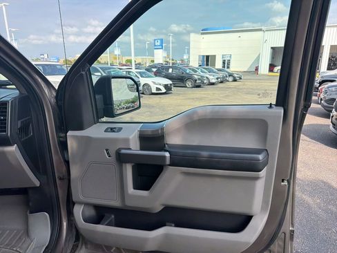 Used 2020 Ford F150 XLT w/ Equipment Group 302A Luxury image 28