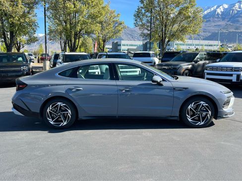 Certified 2026 Hyundai Sonata SEL AWD/4WD image 6