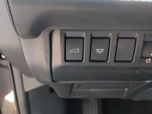 Used 2023 Subaru Ascent Limited w/ Technology Package AWD/4WD image 20
