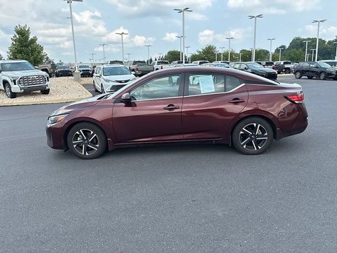Used 2025 Nissan Sentra SV FWD image 15