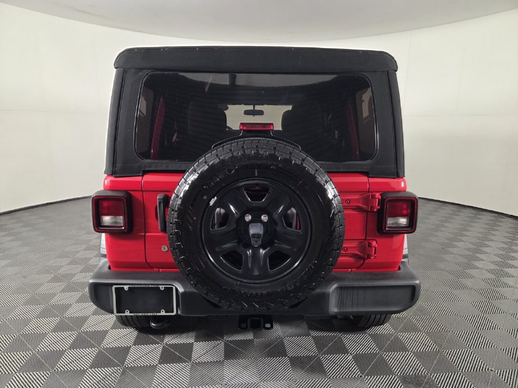 Used 2024 Jeep Wrangler Unlimited Sport AWD/4WD image 7