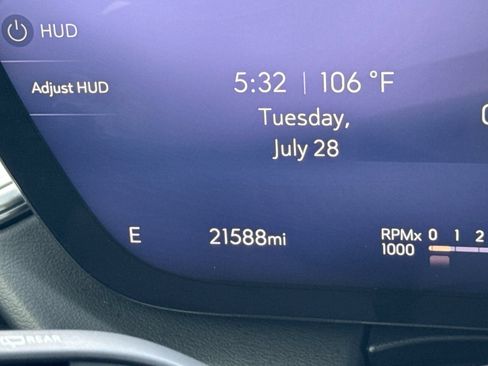 Used 2025 Buick Enclave Avenir w/ Super Cruise Package FWD image 15