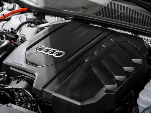 Used 2024 Audi A6 Premium Plus image 56