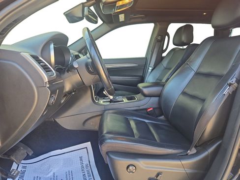 Certified 2022 Jeep Grand Cherokee Limited w/ Trailer Tow Group IV image 9