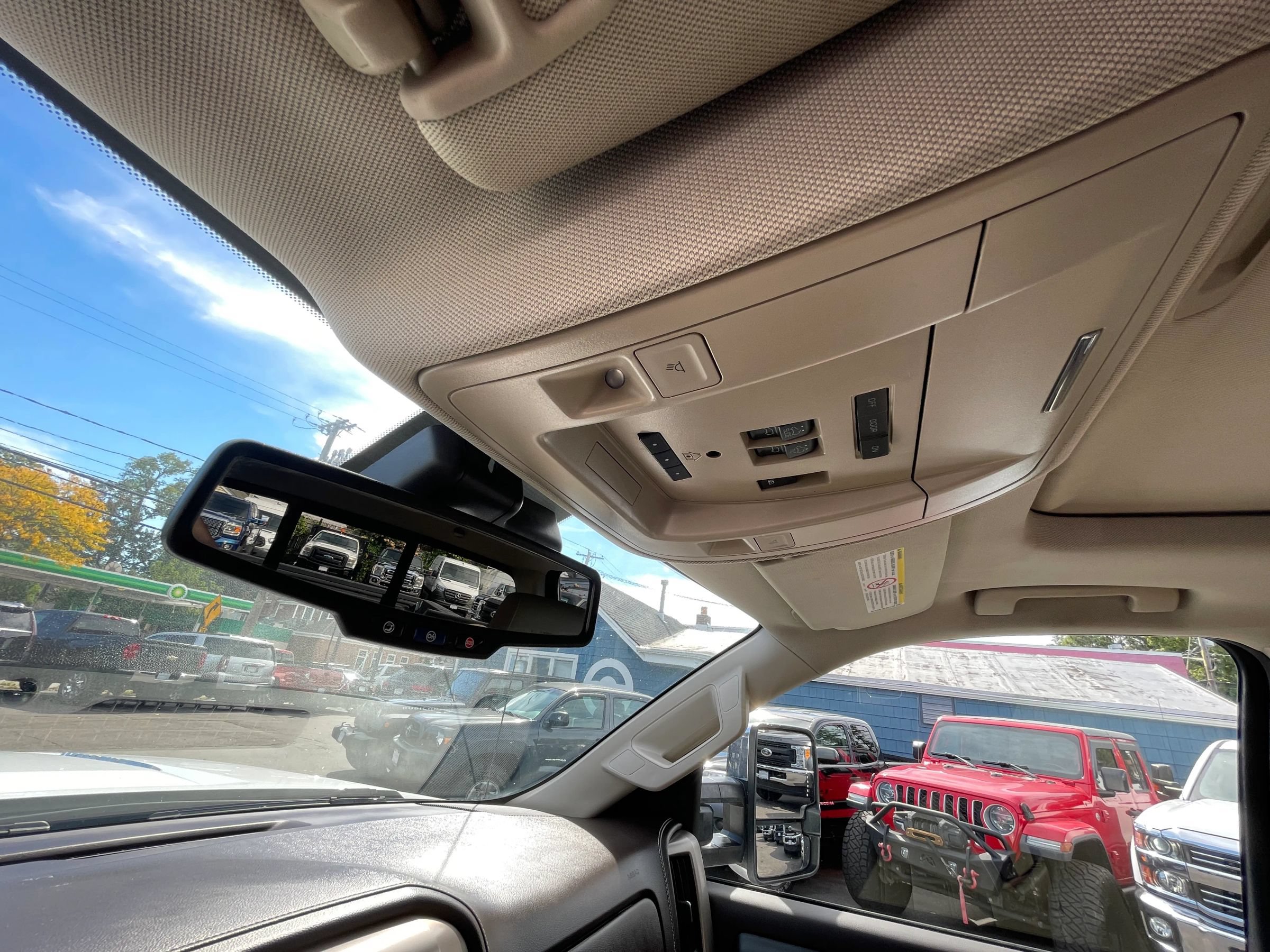 Used 2015 GMC Sierra 3500 Denali w/ Duramax Plus Package AWD/4WD image 18