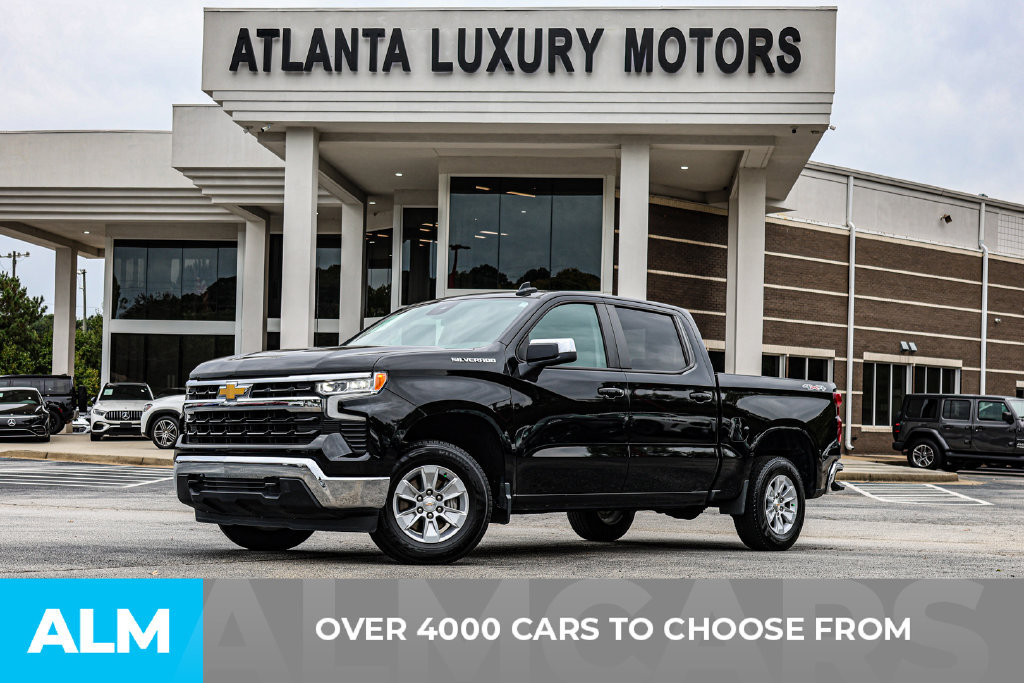 Used 2025 Chevrolet Silverado 1500 LT AWD/4WD image 2