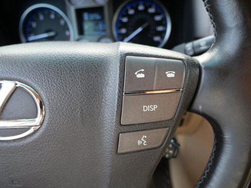 Used 2008 Lexus LX 570 4WD w/ Technology Pkg image 28