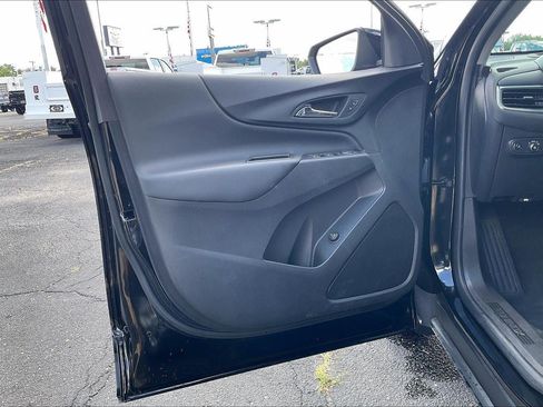 Used 2024 Chevrolet Equinox LT w/ LPO, Floor Liner Package FWD image 25