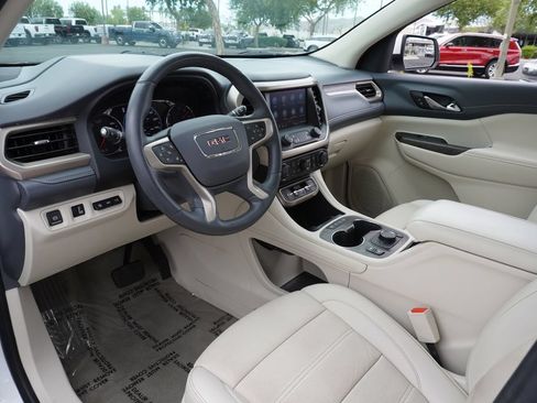 Certified 2023 GMC Acadia Denali AWD/4WD image 18