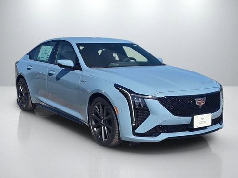 Used 2026 Cadillac CT5 V Blackwing w/ Carbon Fiber 2 Package RWD image 3