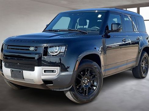 Used 2025 Land Rover Defender 110 S image 1