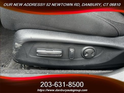 Used 2025 Honda Accord SE image 11