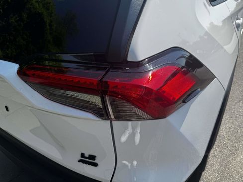 Used 2023 Toyota RAV4 LE AWD/4WD image 11