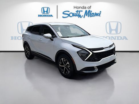 Used 2023 Kia Sportage EX FWD image 1