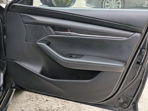 Used 2025 MAZDA MAZDA3 s image 26