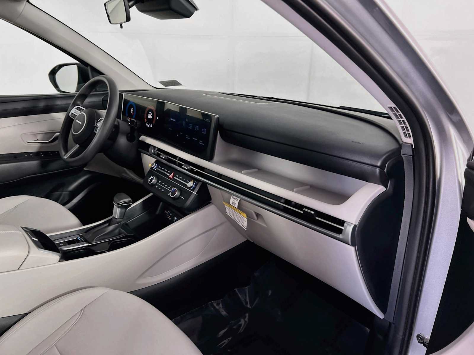 Certified 2026 Hyundai Tucson SE AWD/4WD image 28