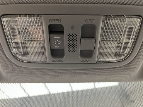 Used 2013 Honda Civic EX-L image 22