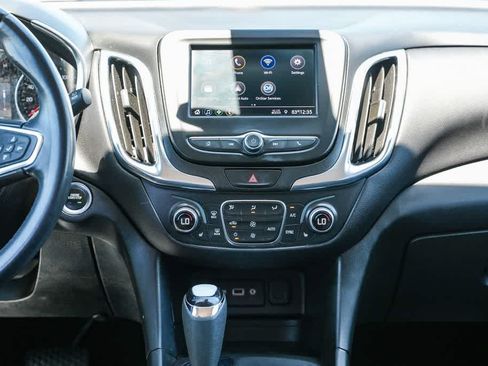 Used 2021 Chevrolet Equinox LT w/ Driver Convenience Package FWD image 13