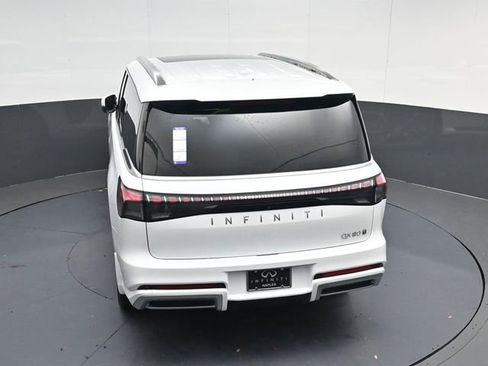 New 2026 INFINITI QX80 Luxe image 45