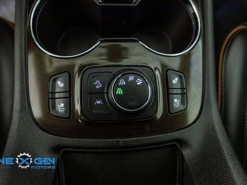 Used 2023 GMC Acadia AT4 w/ Technology Package AWD/4WD image 24