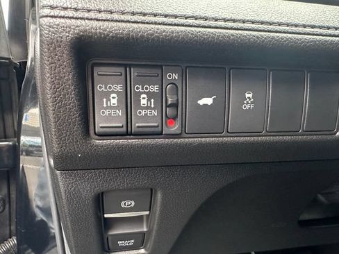 Used 2025 Honda Odyssey EX-L image 11
