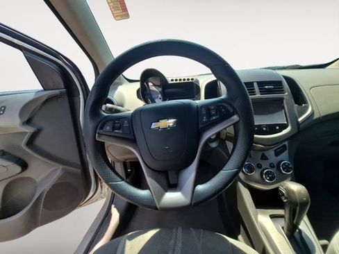 Used 2014 Chevrolet Sonic LT FWD image 12