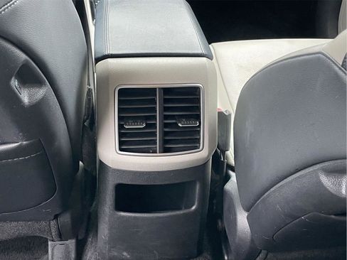 Used 2023 Kia Sportage EX image 17