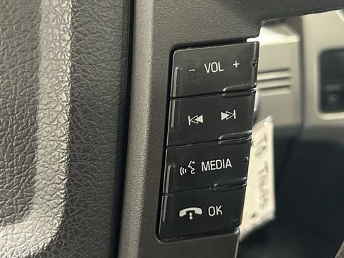 Used 2013 Ford F150 FX4 w/ Mid Equipment Group AWD/4WD image 36