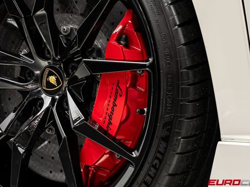 Used 2015 Lamborghini Aventador LP 700-4 AWD/4WD image 32