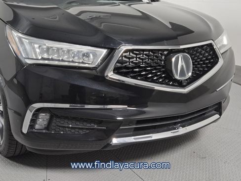 Used 2019 Acura MDX FWD w/ Advance Package image 11