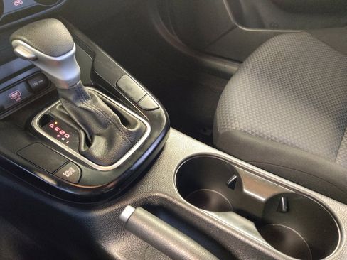 Used 2022 Kia Soul LX FWD image 26