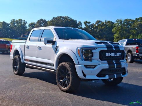 Used 2023 Ford F150 Lariat w/ Equipment Group 502A High AWD/4WD image 7