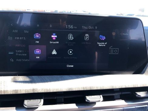 Used 2024 Kia Telluride EX w/ EX Captain's Chair Package image 27