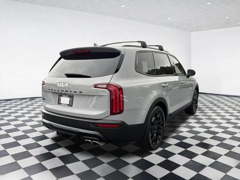 Used 2022 Kia Telluride EX w/ EX Premium Package AWD/4WD image 9