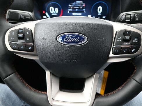 New 2026 Ford Explorer Active w/ Active Comfort Package image 27