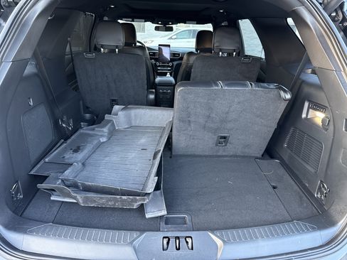 Used 2023 Ford Explorer ST w/ Equipment Group 401A image 7