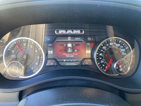 Used 2024 RAM 2500 Big Horn w/ Safety Group image 5