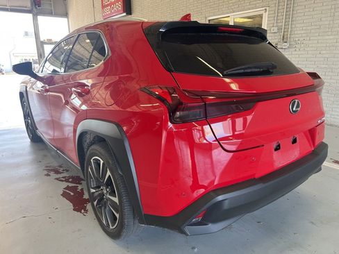 Used 2024 Lexus UX 250h FWD image 6