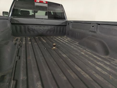 Used 2018 GMC Sierra 3500 Denali w/ Duramax Plus Package image 10