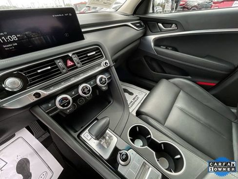 Used 2023 Genesis G70 2.0T RWD image 19