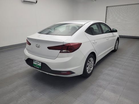 Used 2019 Hyundai Elantra SE w/ Cargo Package FWD image 9