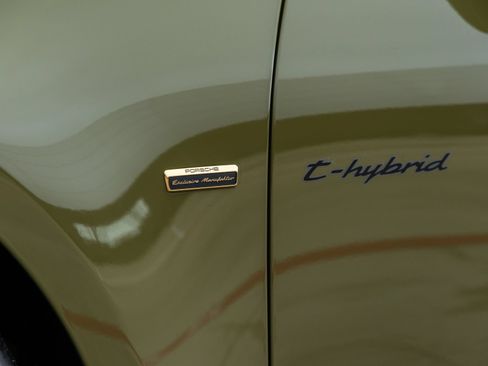 Certified 2026 Porsche 911 GTS RWD image 20