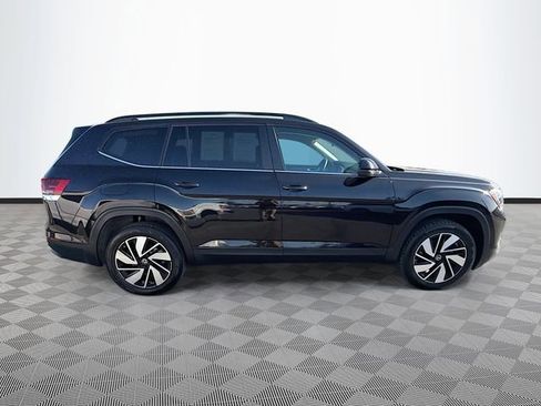 Used 2024 Volkswagen Atlas SE AWD/4WD image 8
