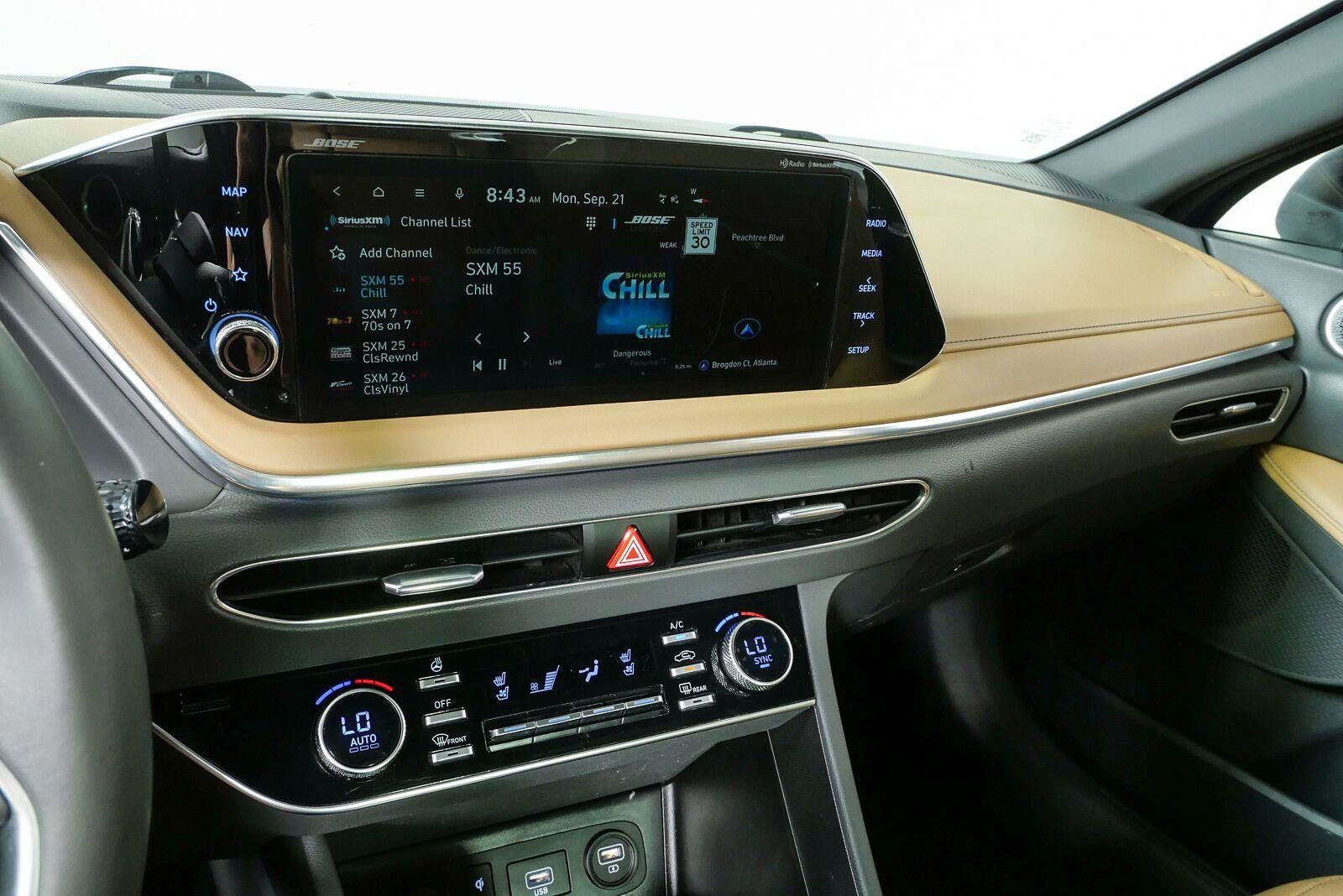 Used 2021 Hyundai Sonata Limited w/ Cargo Package FWD image 13
