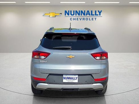 Used 2026 Chevrolet TrailBlazer LT w/ Convenience Package AWD/4WD image 4
