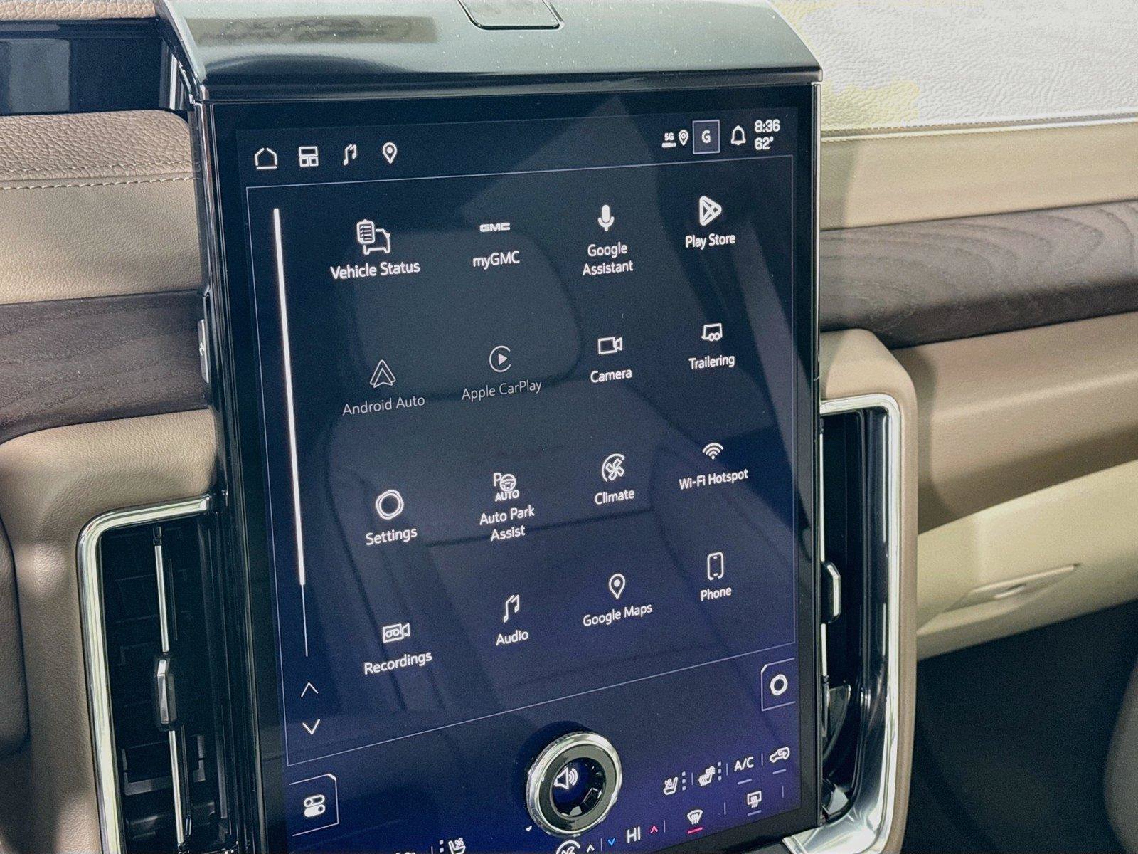 New 2027 GMC Yukon Denali w/ Denali Reserve Package AWD/4WD image 9
