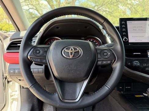 Used 2024 Toyota Camry XSE FWD image 7
